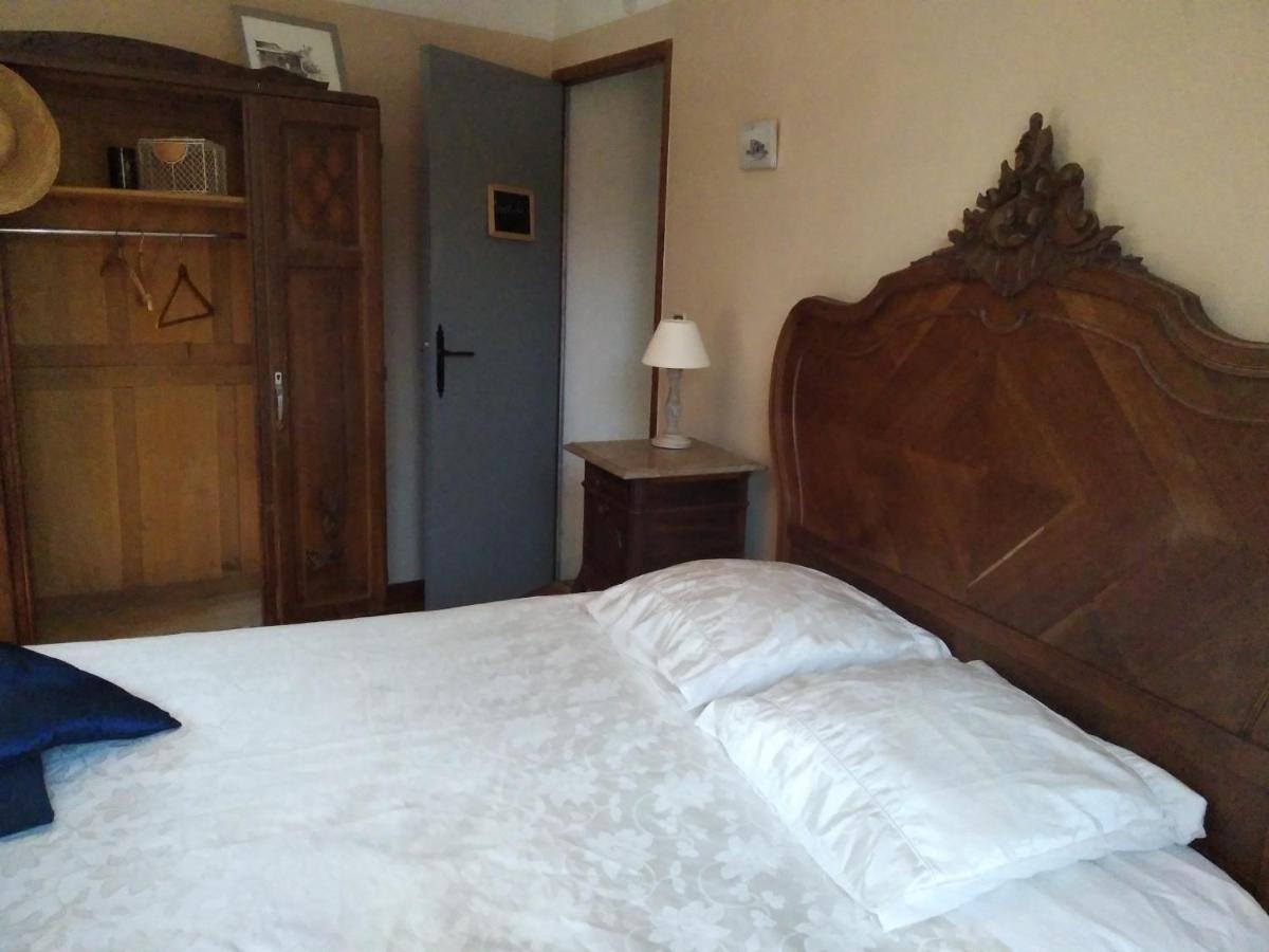 Qui Vivra Verra Bed and Breakfast Le Mesnil-Amey Eksteriør billede